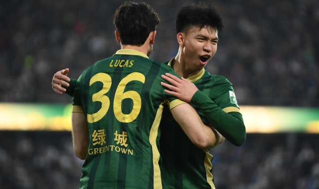 开云网页版-意难平！曝德甲豪门诚邀王钰栋加盟，却未能如愿，背后原因引热议