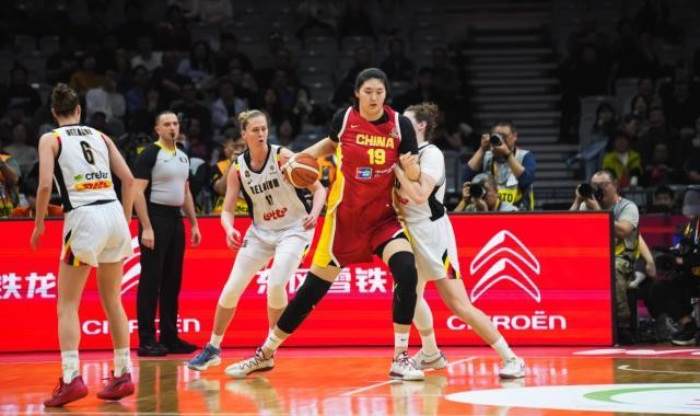 开云服务-中国女篮15分不敌比利时 全队三分16中3+19失误