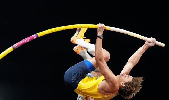 开云官网-2022田坛回顾：王嘉男夺金 小杜麦克劳林刷纪录