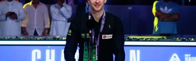 开云登录-特鲁姆普"抢钱抢冠军" 终结75三杰时代非他莫属