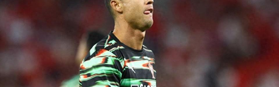 C罗拒绝与索博斯洛伊交换球衣？真相并非如此