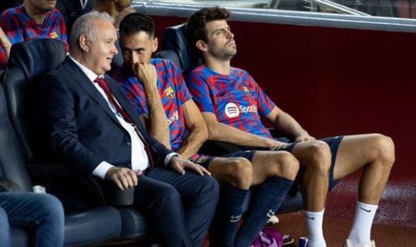 开云服务-伤这么多后卫皮克机会来了？哈维找了个二队的